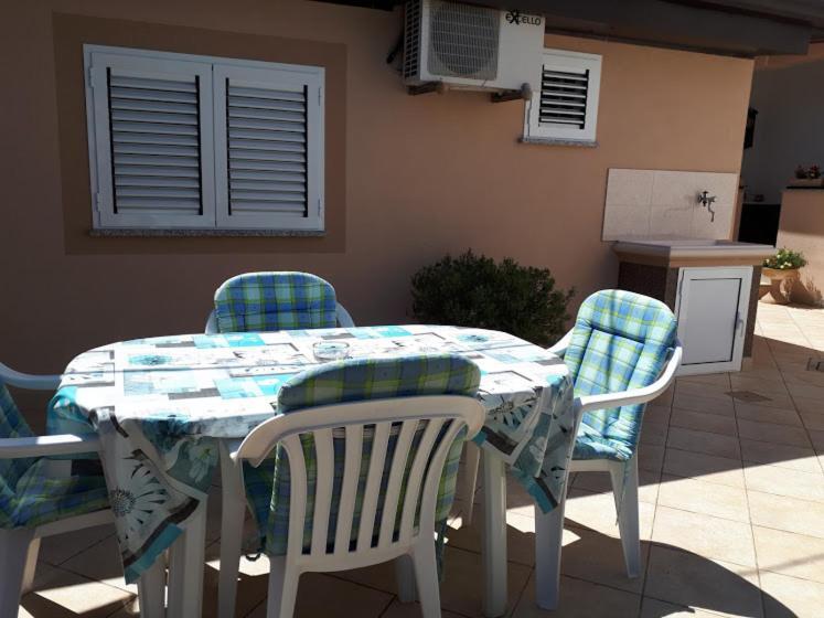 Apartments Rovis Tar-Vabriga المظهر الخارجي الصورة